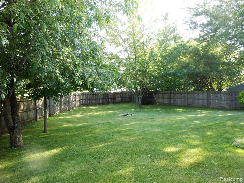 3201 West Britton Road Perry, MI 48872 - Photo 4 of 21