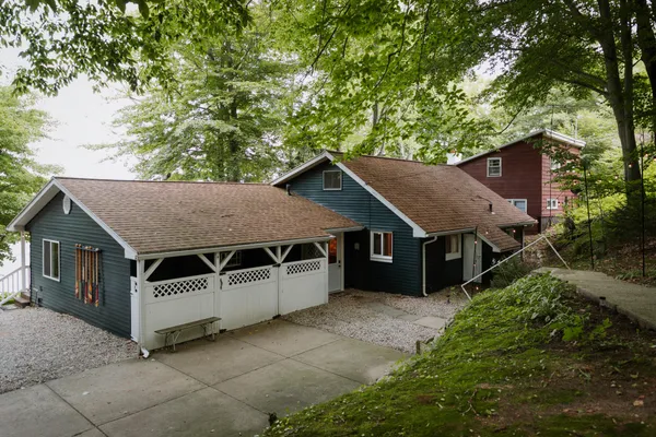 $415,000 | 17020 James Drive, Big Rapids, MI 49307