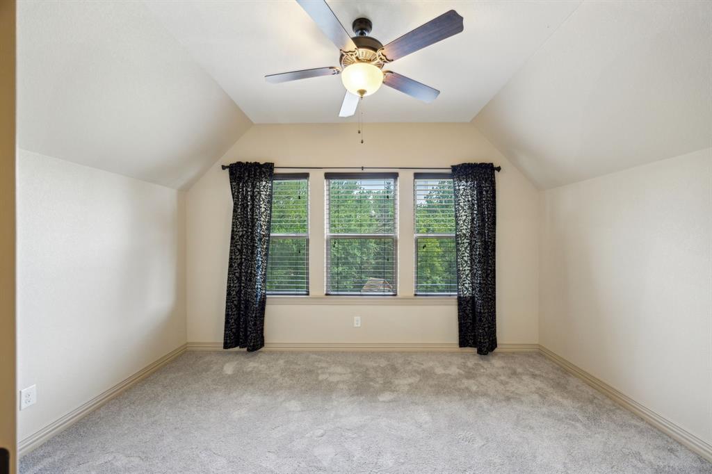 301 Harrison Circle Van Alstyne, TX 75495 - Photo 35 of 38 a view of an empty room with a window
