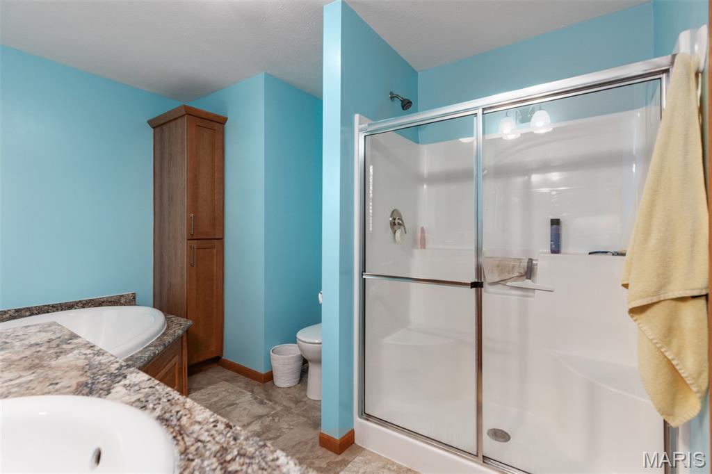 704 North Monroe Street Litchfield, IL 62056 - Photo 17 of 25