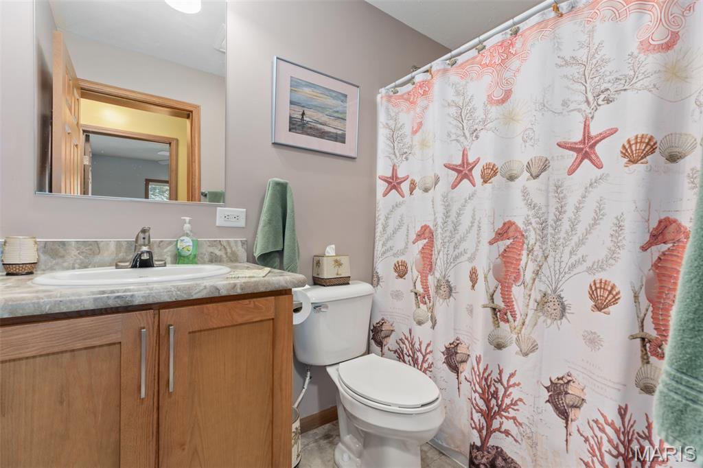 704 North Monroe Street Litchfield, IL 62056 - Photo 20 of 25