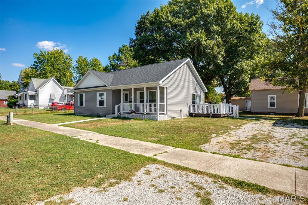 704 North Monroe Street Litchfield, IL 62056 - Photo 21 of 25