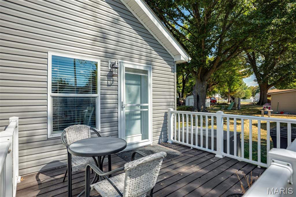 704 North Monroe Street Litchfield, IL 62056 - Photo 5 of 25