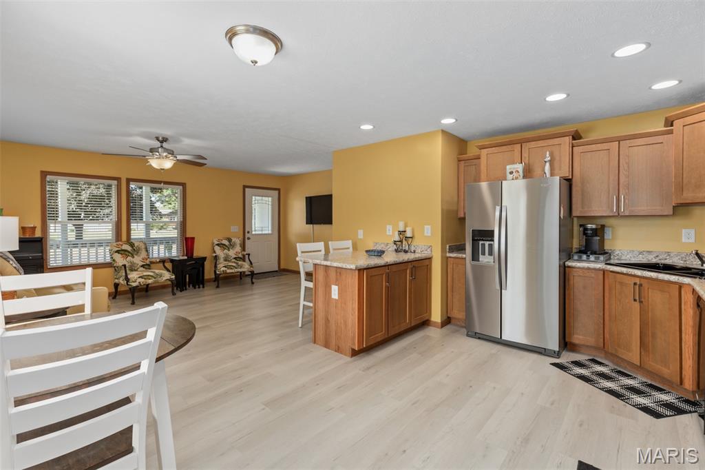 704 North Monroe Street Litchfield, IL 62056 - Photo 10 of 25