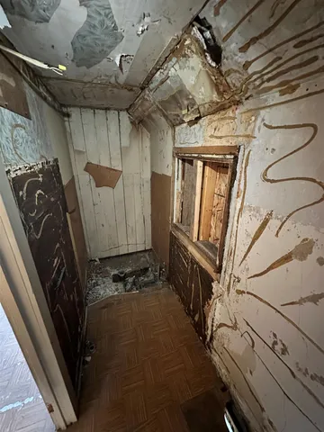 $79,900 | 110 West Schaffer Street, Dakota, IL 61018