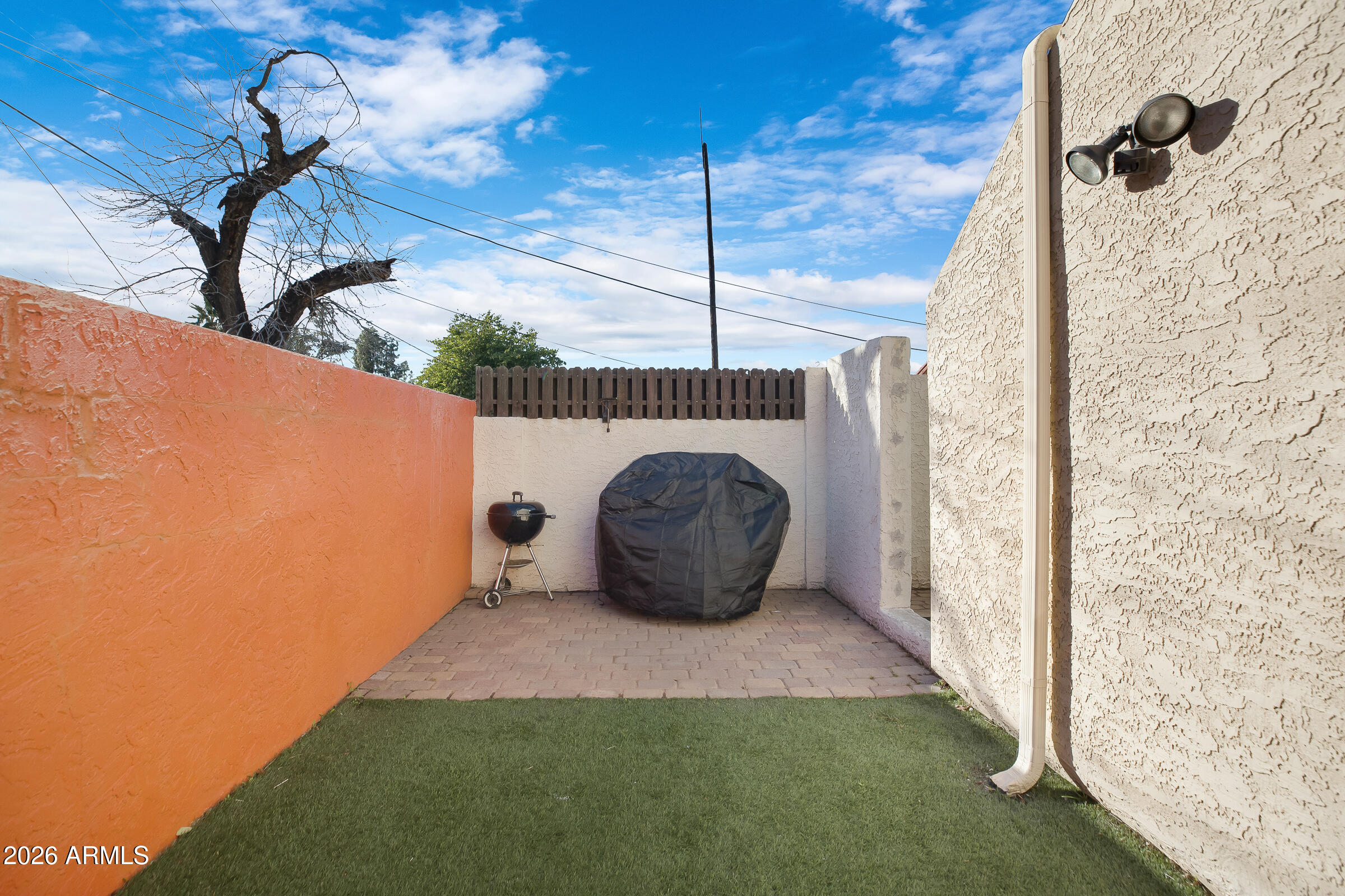 6502 North 10th Place Phoenix, AZ 85014 - Photo 24 of 29 6502 N 10th Pl-26