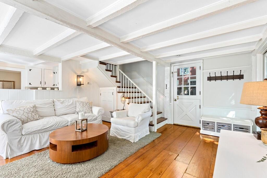 40 Concord Road Sudbury, MA 01776 - Photo 4 of 27 Gallery Image 4