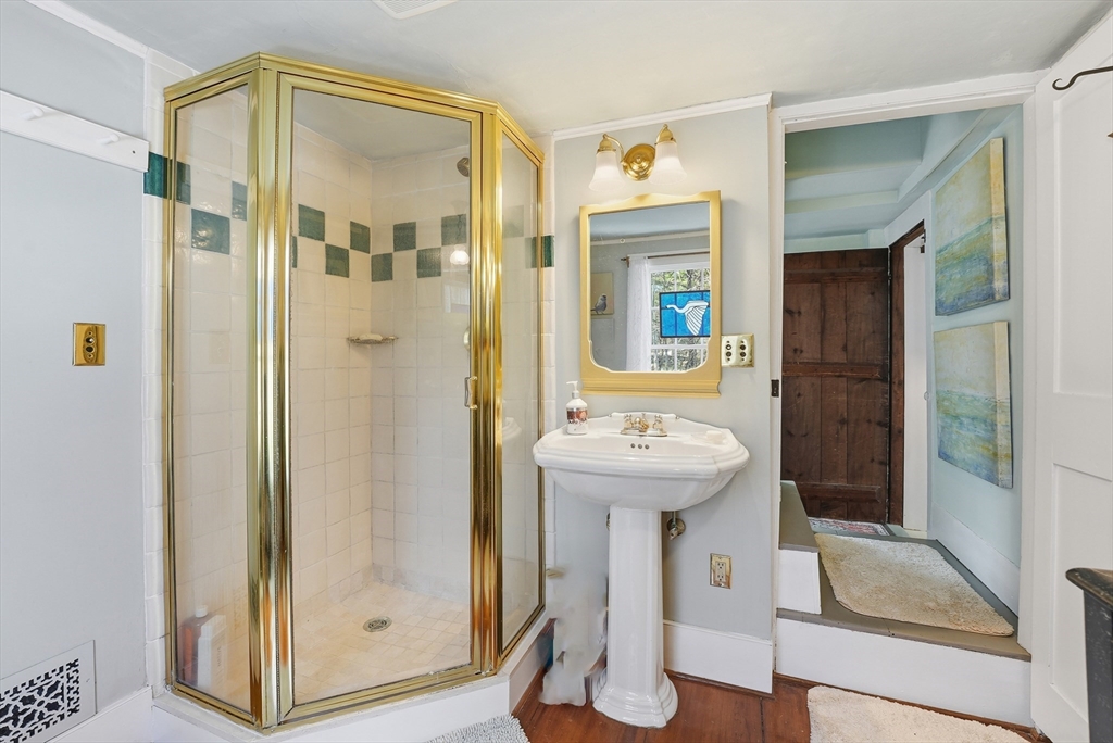 35 Old Littleton Road Harvard, MA 01451 - Photo 13 of 30