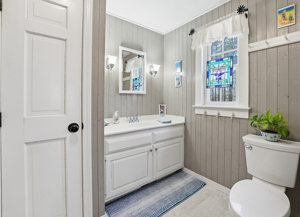 35 Old Littleton Road Harvard, MA 01451 - Photo 21 of 30