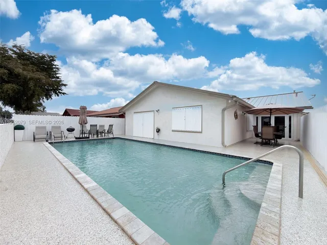 $750,000 | 1300 Southwest 136th Place, Miami, FL 33184