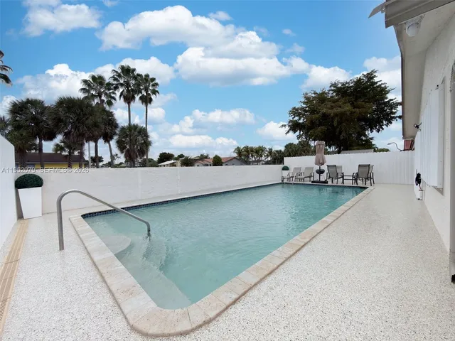 $750,000 | 1300 Southwest 136th Place, Miami, FL 33184