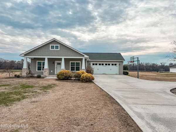 $2,300 | 1565 Old Chinquapin Road, Beulaville, NC 28518