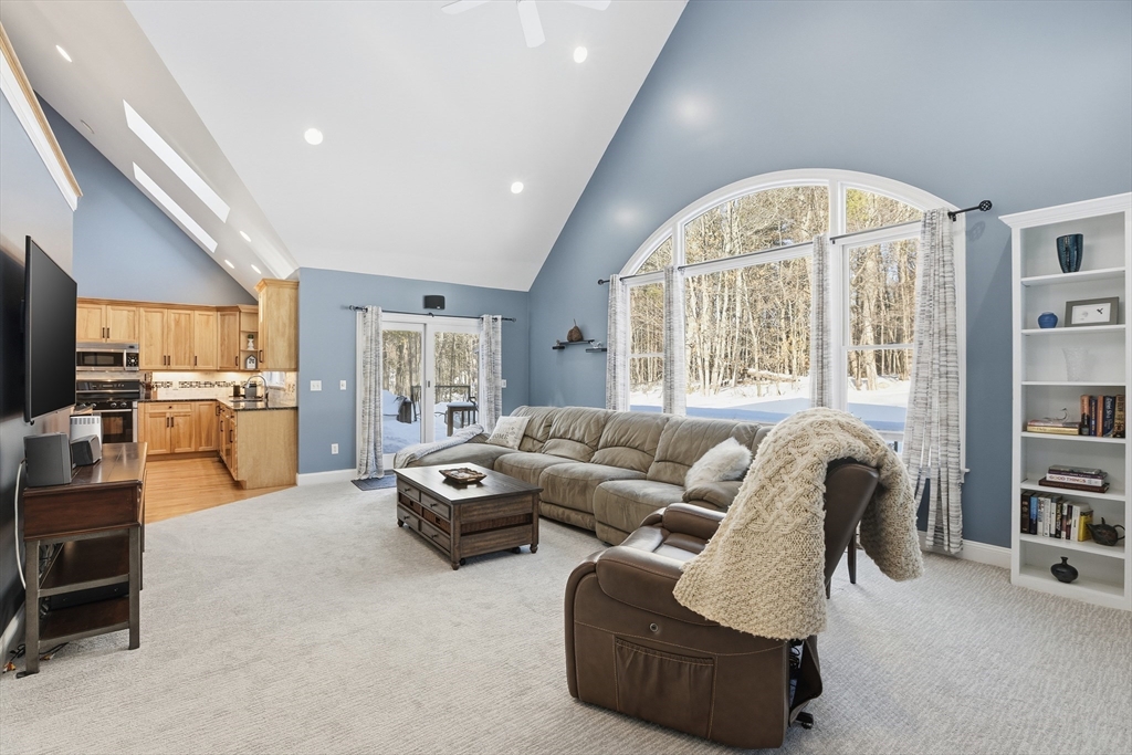 15 Gilson Road Groton, MA 01450 - Photo 12 of 38