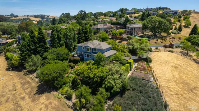 $2,279,000 | 23 Pinnacle Drive, Petaluma, CA 94952