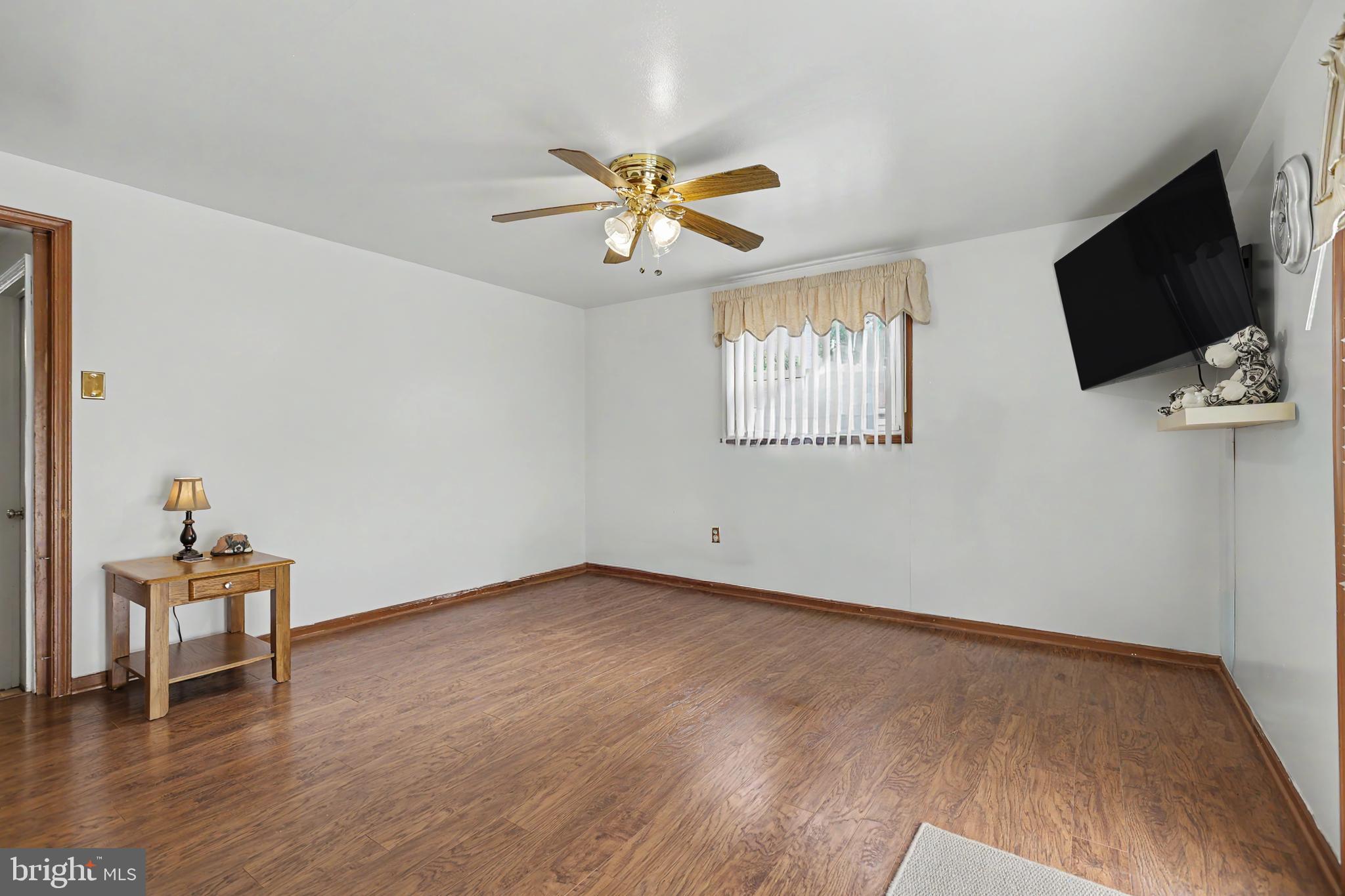 23 Avon Place Maple Shade, NJ 08052 - Photo 16 of 38