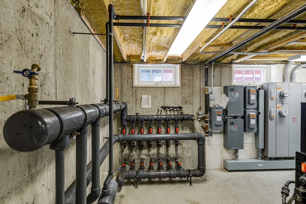 26 Winter Street Salem, MA 01970 - Photo 37 of 42