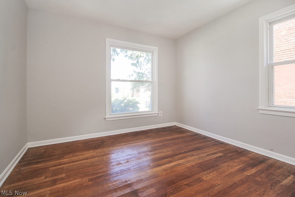 13010 Grannis Road Cleveland, OH 44125 - Photo 7 of 30 Gallery Image 7