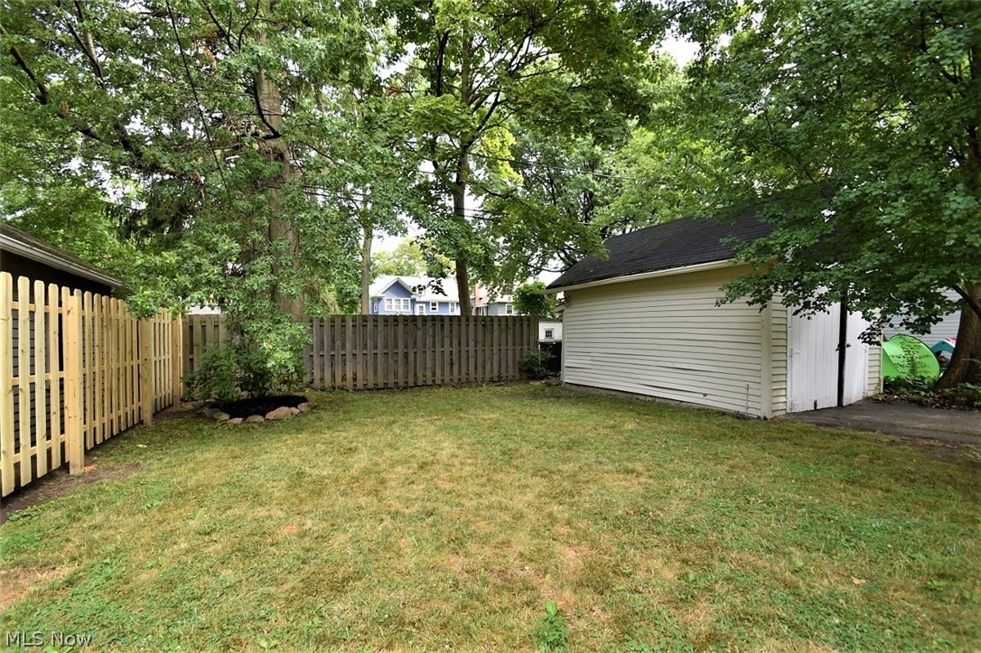 3107 Edgehill Road Cleveland, OH 44118 - Photo 29 of 31 Gallery Image 29