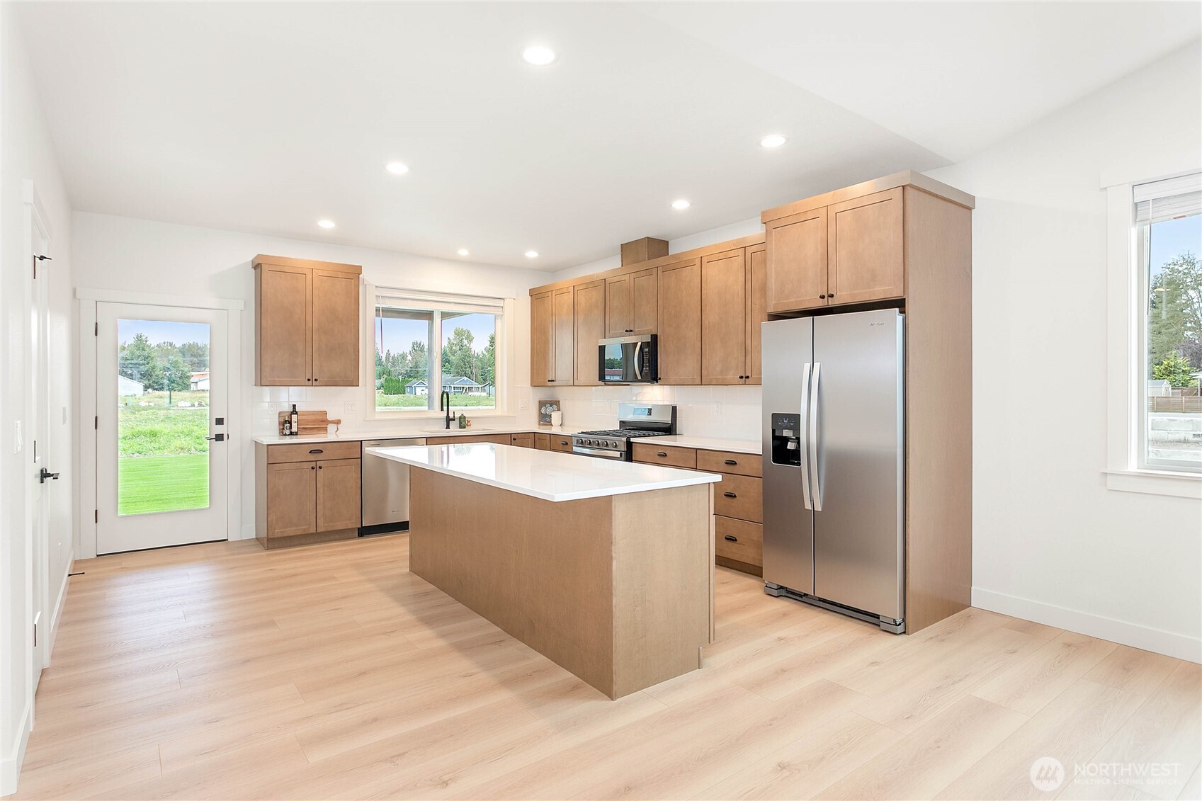 321 West 3rd Street Everson, WA 98247 - Photo 13 of 32 Gallery Image 13