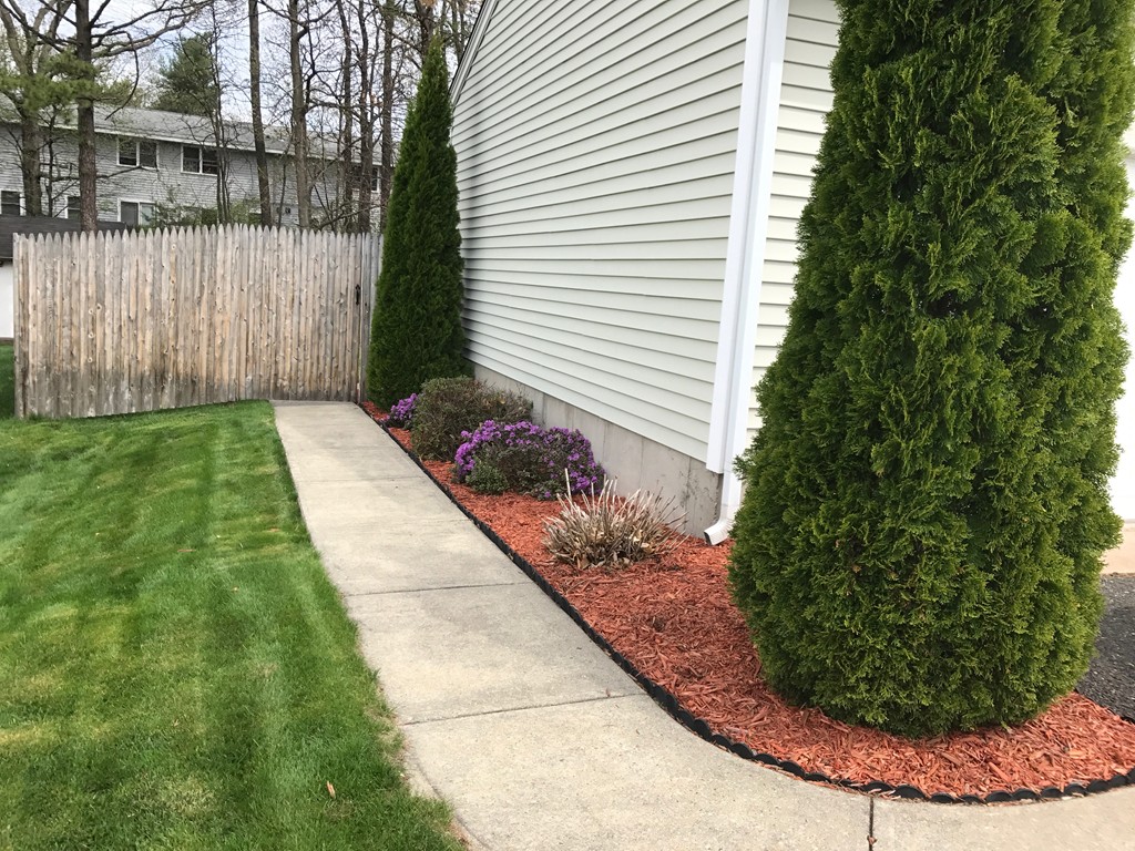 76 Pheasant Drive Springfield, MA 01119 - Photo 20 of 23