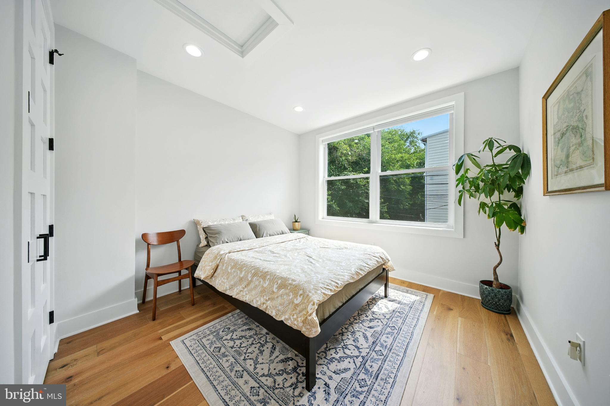 1831 North Capitol Street Northeast Washington, DC 20002 - Photo 20 of 39