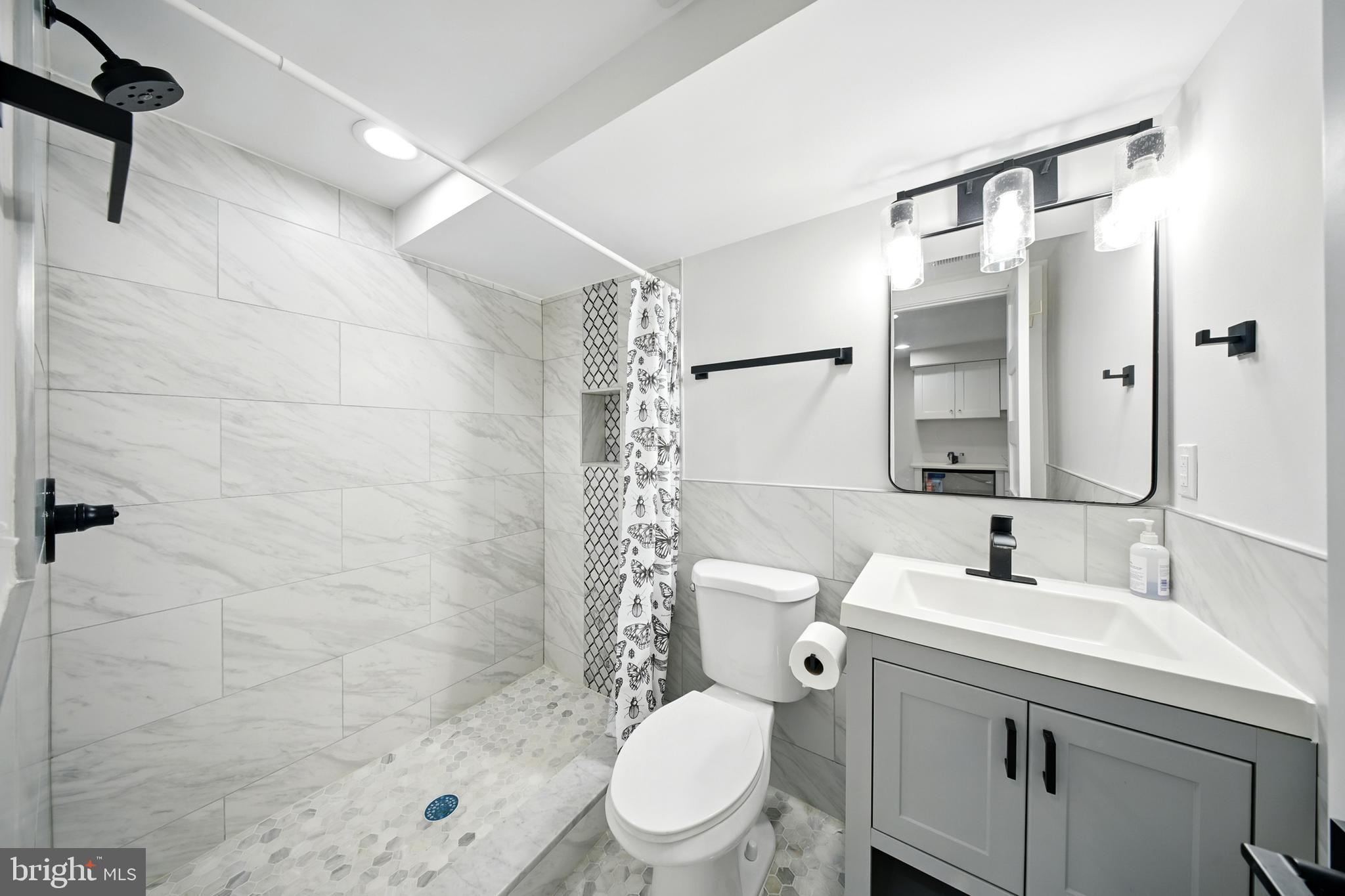 1831 North Capitol Street Northeast Washington, DC 20002 - Photo 30 of 39