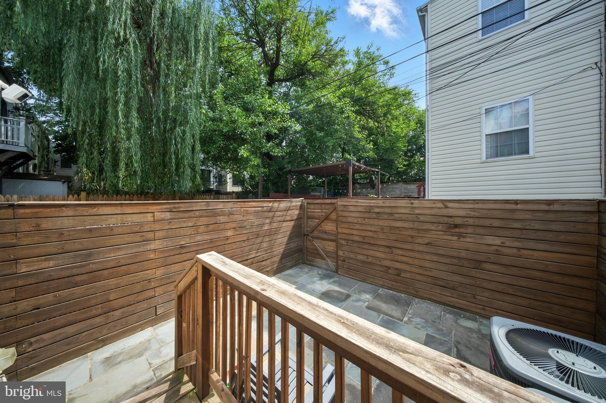 1831 North Capitol Street Northeast Washington, DC 20002 - Photo 32 of 39