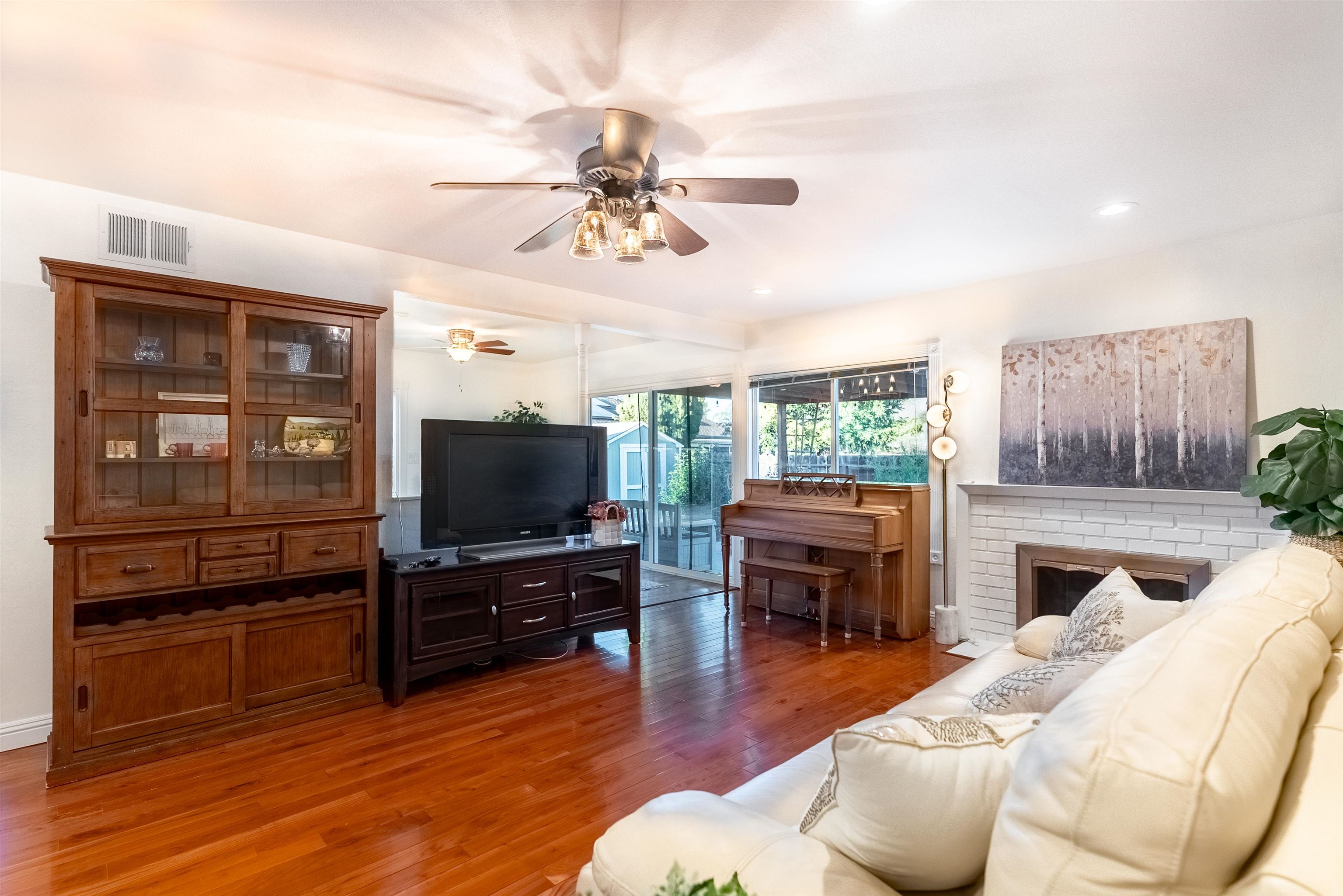 9752 Tareyton Avenue San Ramon, CA 94583 - Photo 8 of 45