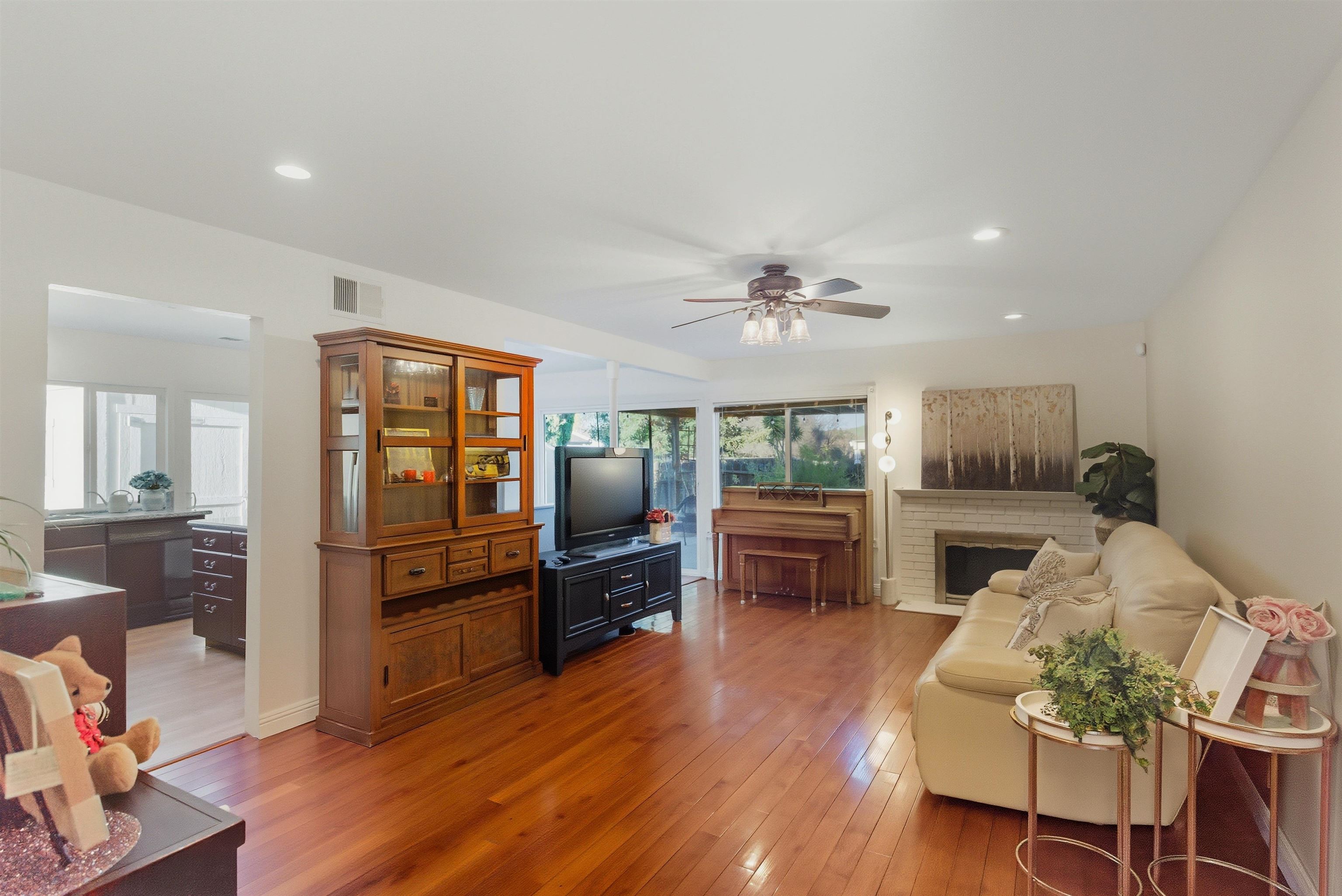 9752 Tareyton Avenue San Ramon, CA 94583 - Photo 10 of 45