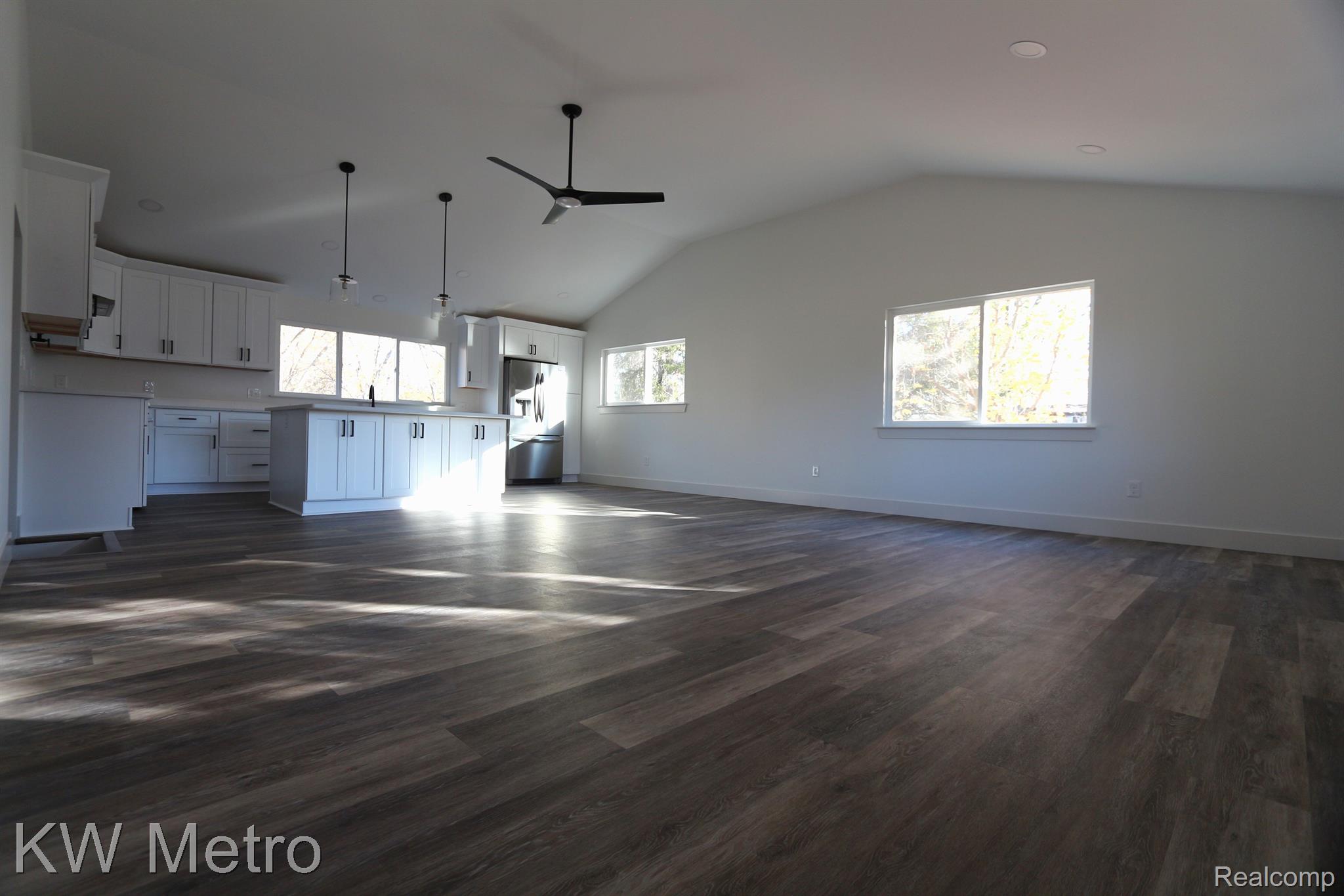 21311 Middlebelt Road New Boston, MI 48164 - Photo 13 of 62 Gallery Image 13