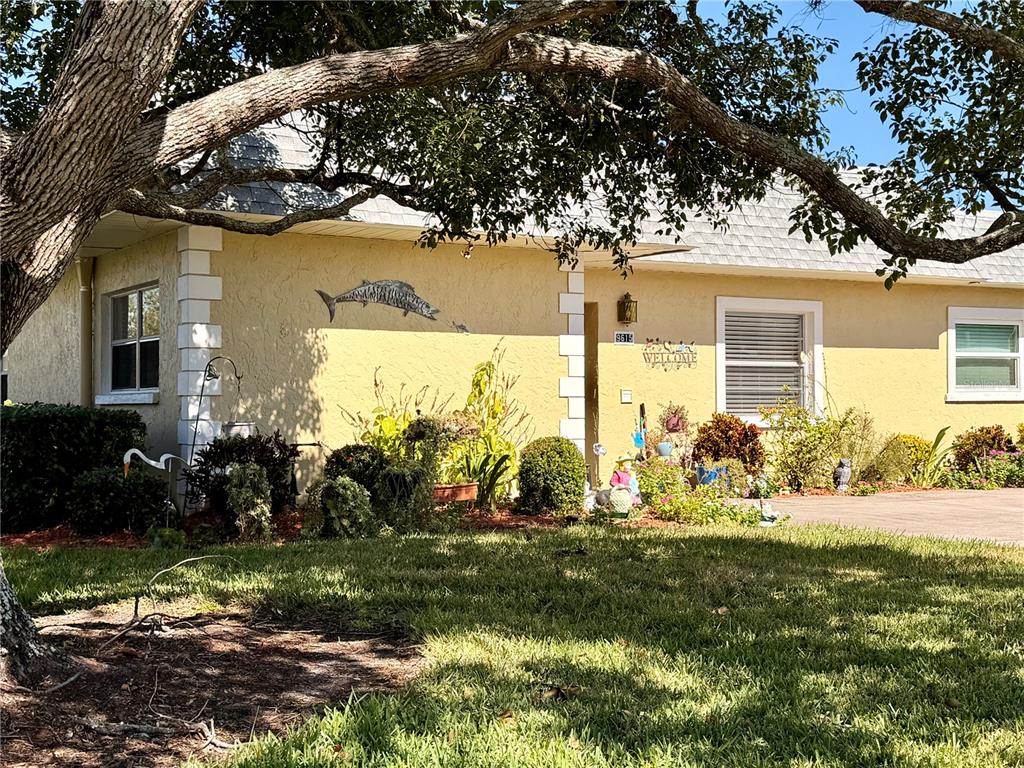 9615 Brassie Court New Port Richey, FL 34655 - Photo 33 of 40