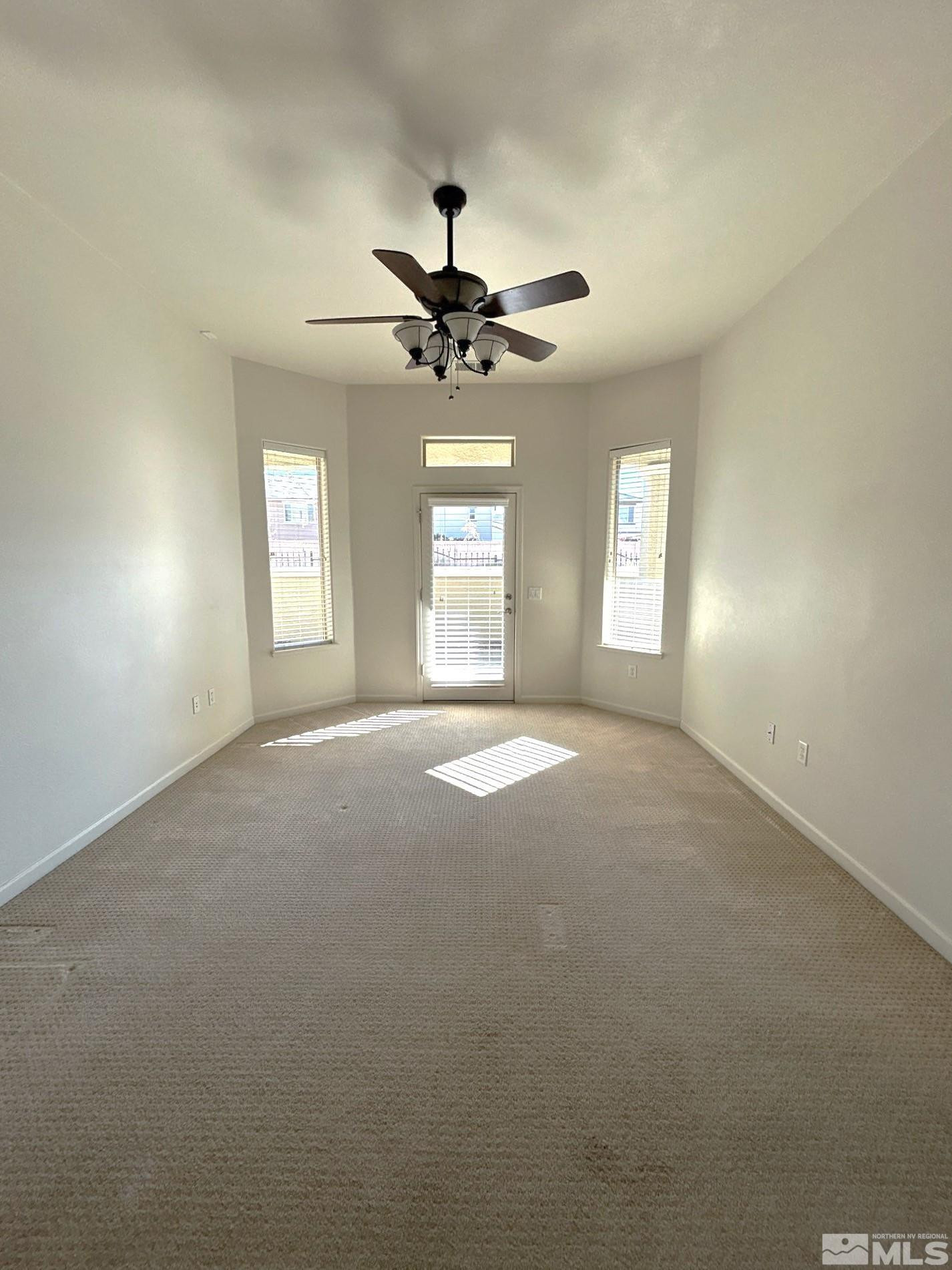 9900 Wilbur May Parkway, Unit 3402 Reno, NV 89521 - Photo 9 of 26 a view of livingroom and window