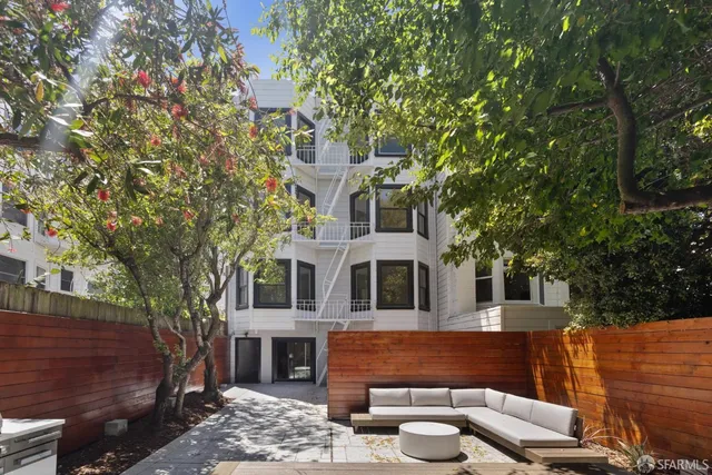 $1,250,000 | 1234 Francisco Street, Unit 6, San Francisco, CA 94123