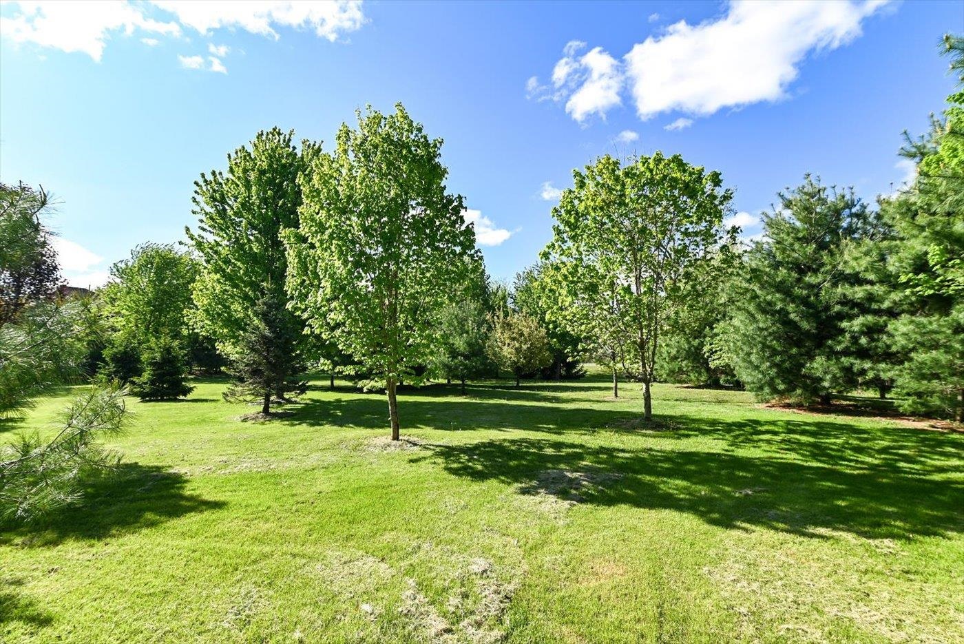6415 South Windsor Prairie Road DeForest, WI 53532 - Photo 24 of 49 Gallery Image 24