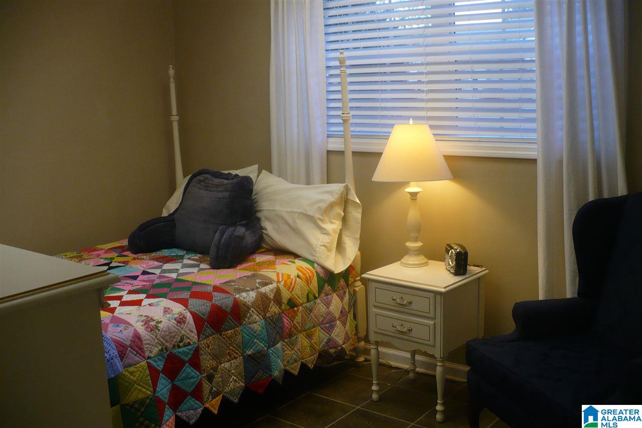 979 Hickory Street Moody, AL 35004 - Photo 19 of 20