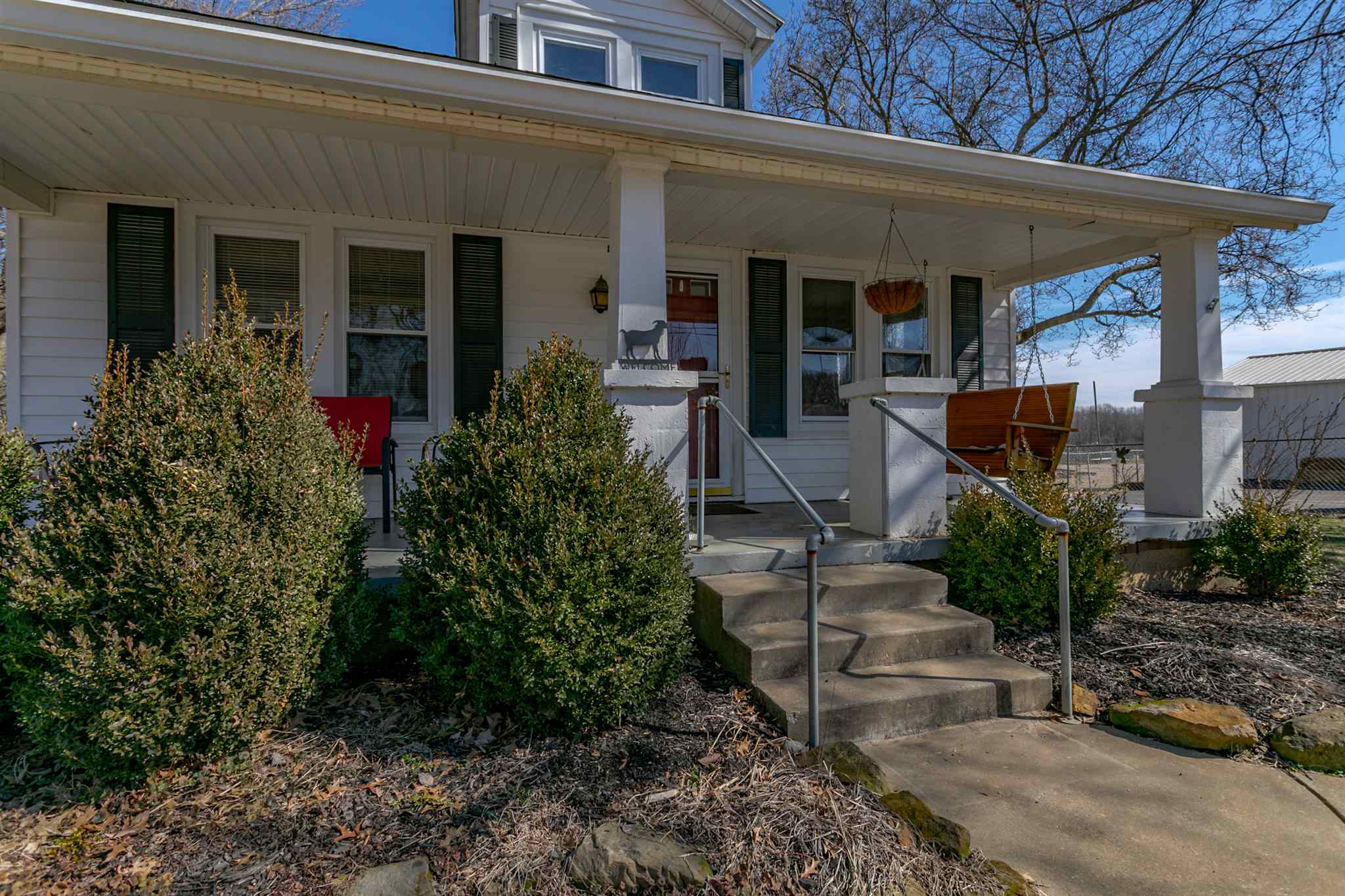 8066 South Yankeetown Road Newburgh, IN 47630 - Photo 3 of 36 Gallery Image 3
