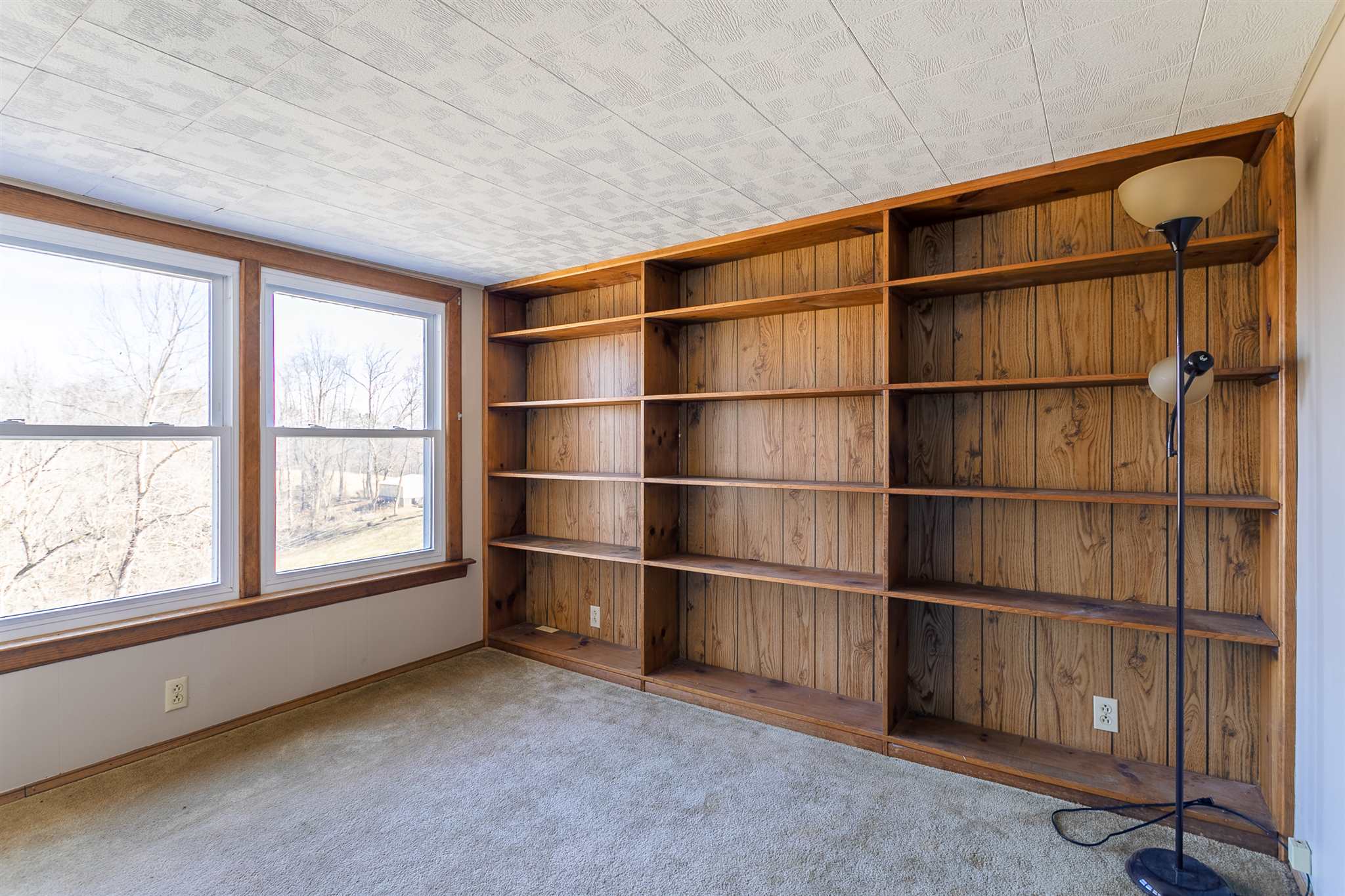 8066 South Yankeetown Road Newburgh, IN 47630 - Photo 21 of 36 Gallery Image 21