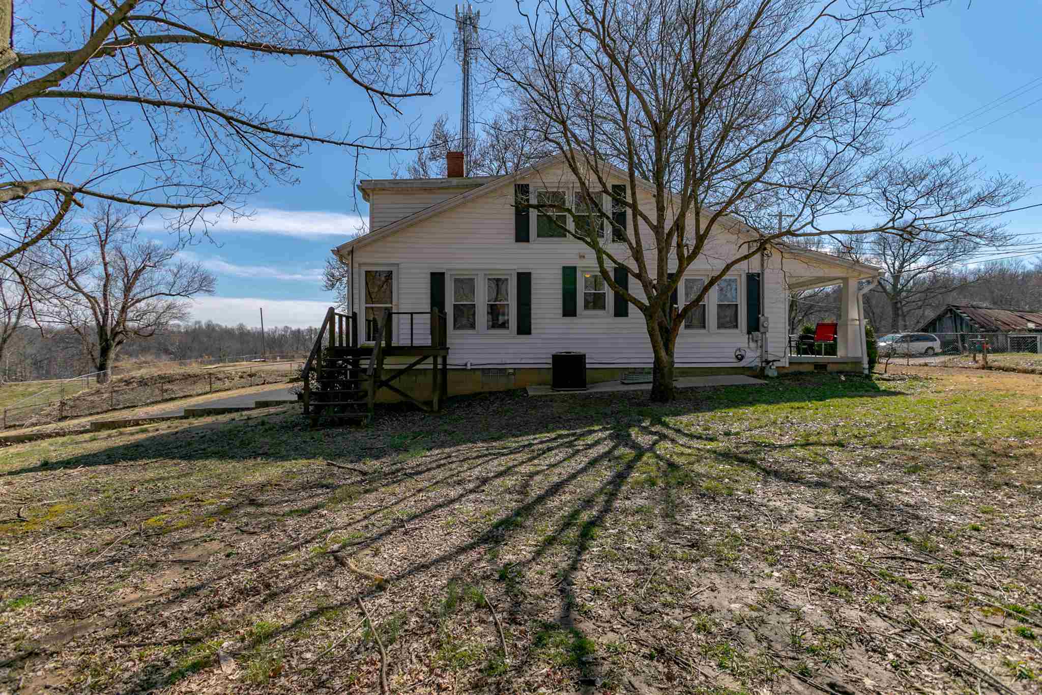 8066 South Yankeetown Road Newburgh, IN 47630 - Photo 28 of 36 Gallery Image 28