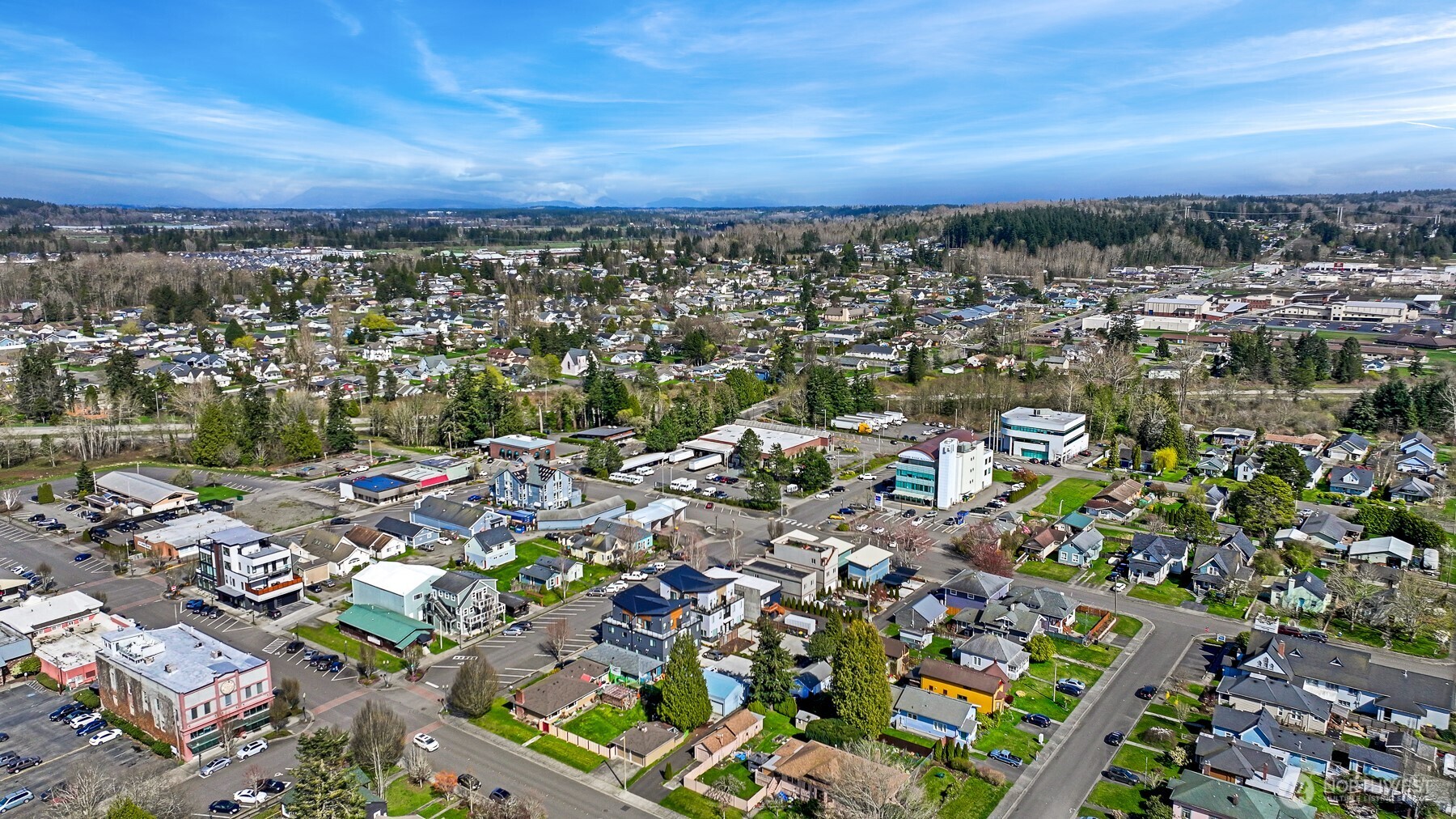 357 Martin Street Blaine, WA 98230 - Photo 15 of 18 an aerial view of multiple house