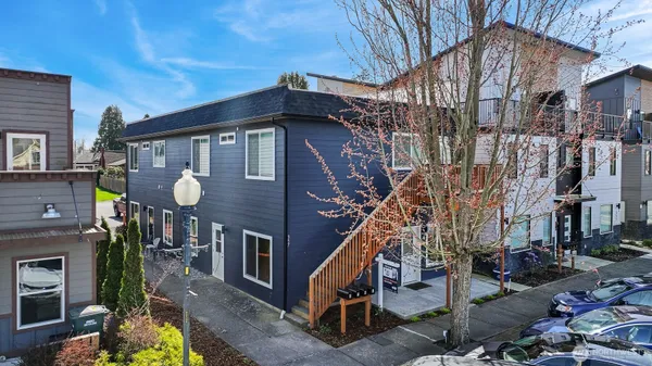 $1,099,990 | 357 Martin Street, Blaine, WA 98230