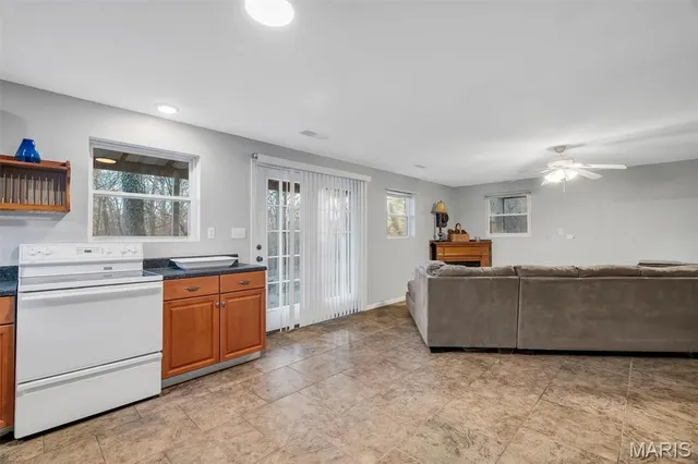 $415,000 | 126 Breezy Meadow Lane, Bourbon, MO 65441