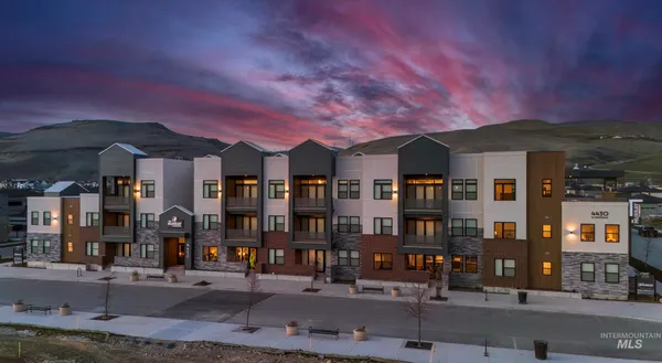 $449,900 | 4430 East Haystack Street, Unit 308, Boise, ID 83716