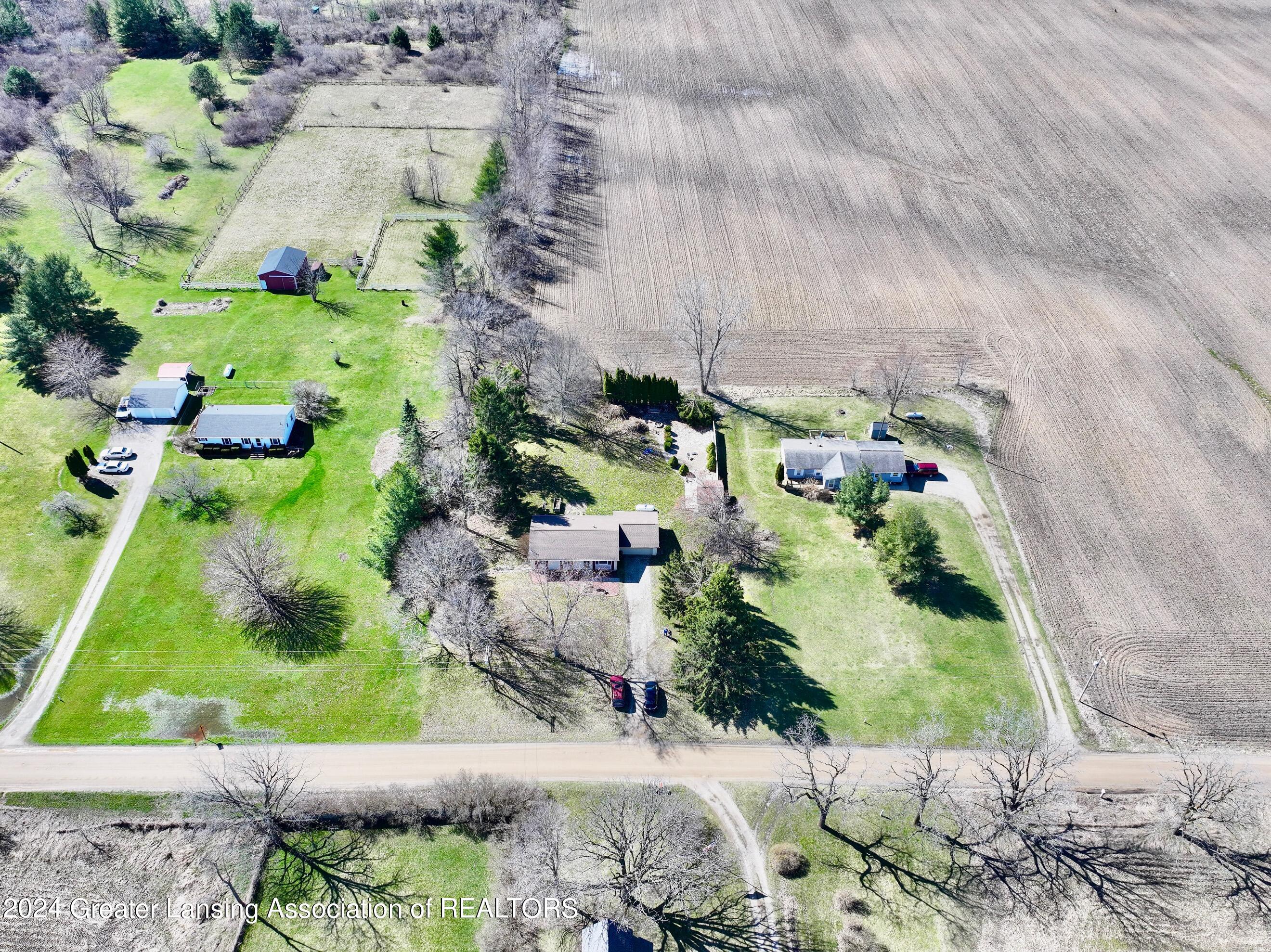6137 Oneida Road Charlotte, MI 48813 - Photo 18 of 53 dji_fly_20240316_153640_0131_17105305442