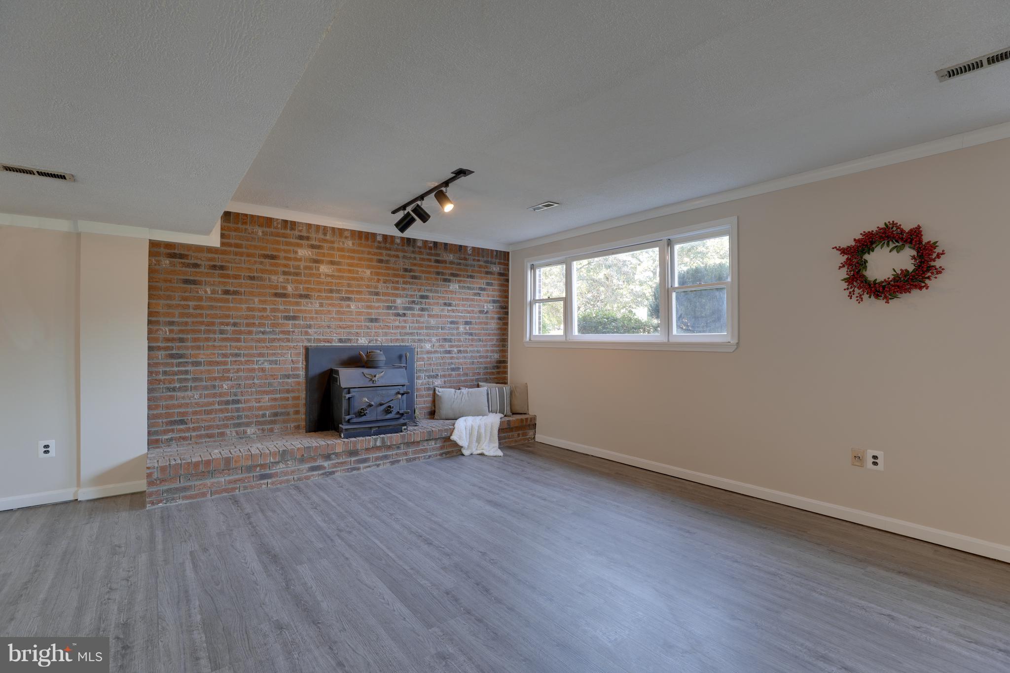 11702 Piscataway Road Clinton, MD 20735 - Photo 21 of 30 Basement