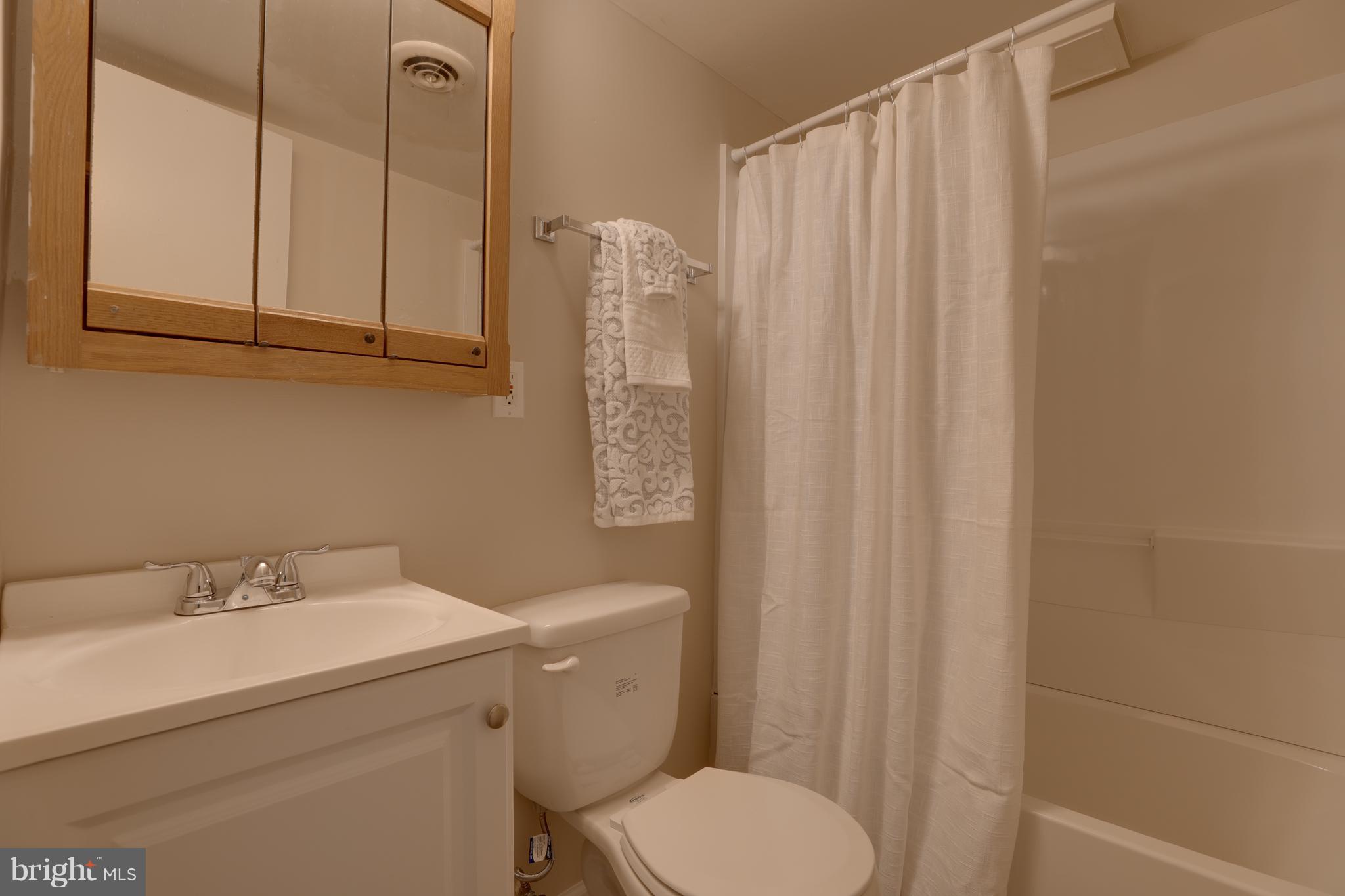 11702 Piscataway Road Clinton, MD 20735 - Photo 24 of 30 Bath