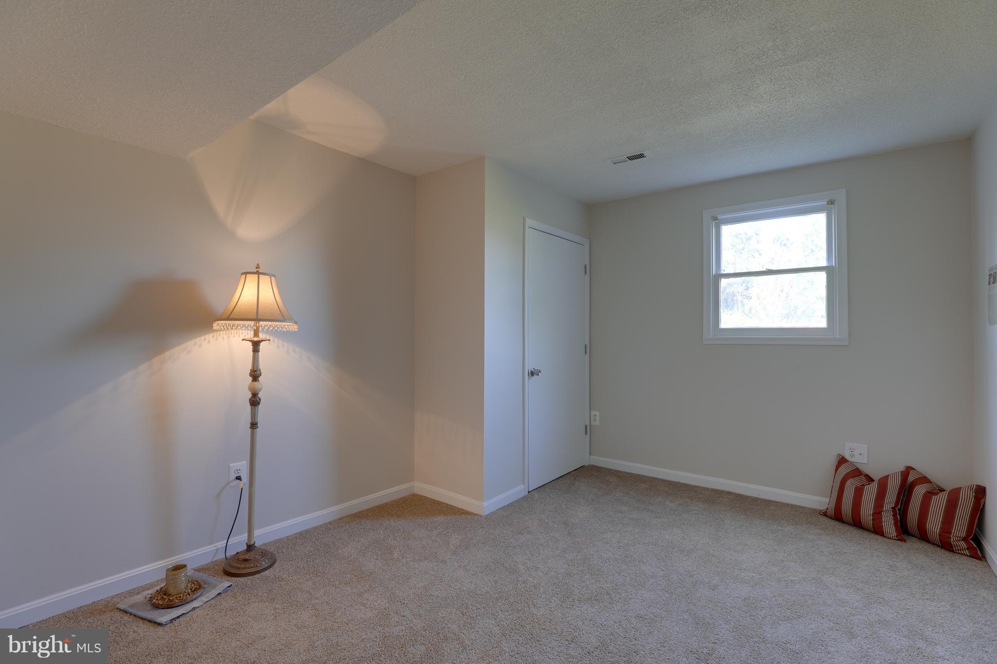 11702 Piscataway Road Clinton, MD 20735 - Photo 25 of 30 Bedroom
