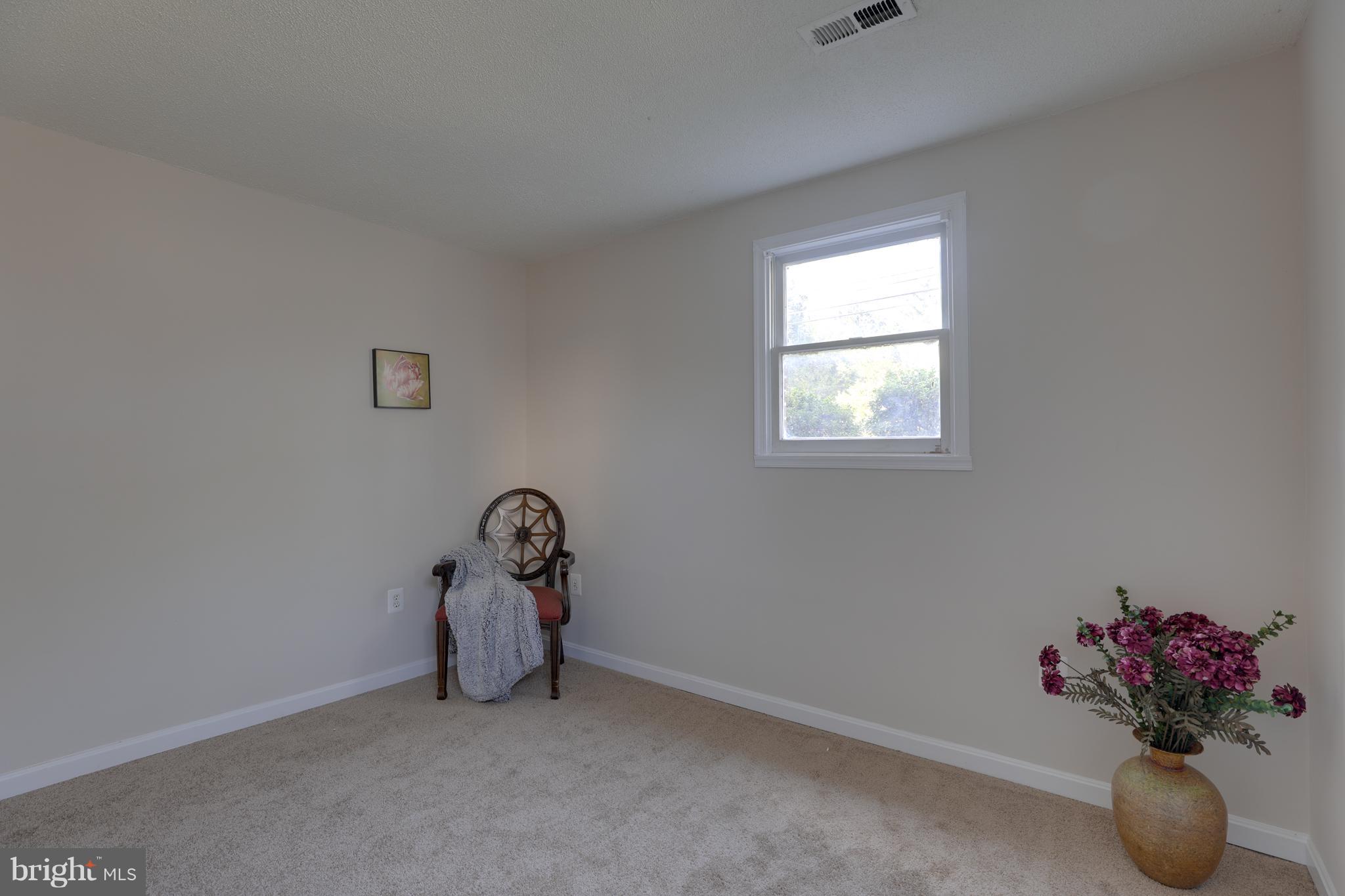11702 Piscataway Road Clinton, MD 20735 - Photo 27 of 30 Bedroom