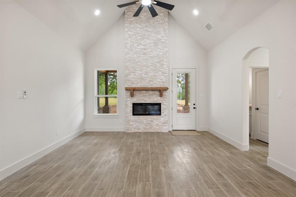 416 Stirrup Ranch Road Trinidad, TX 75163 - Photo 12 of 34 Gallery Image 12