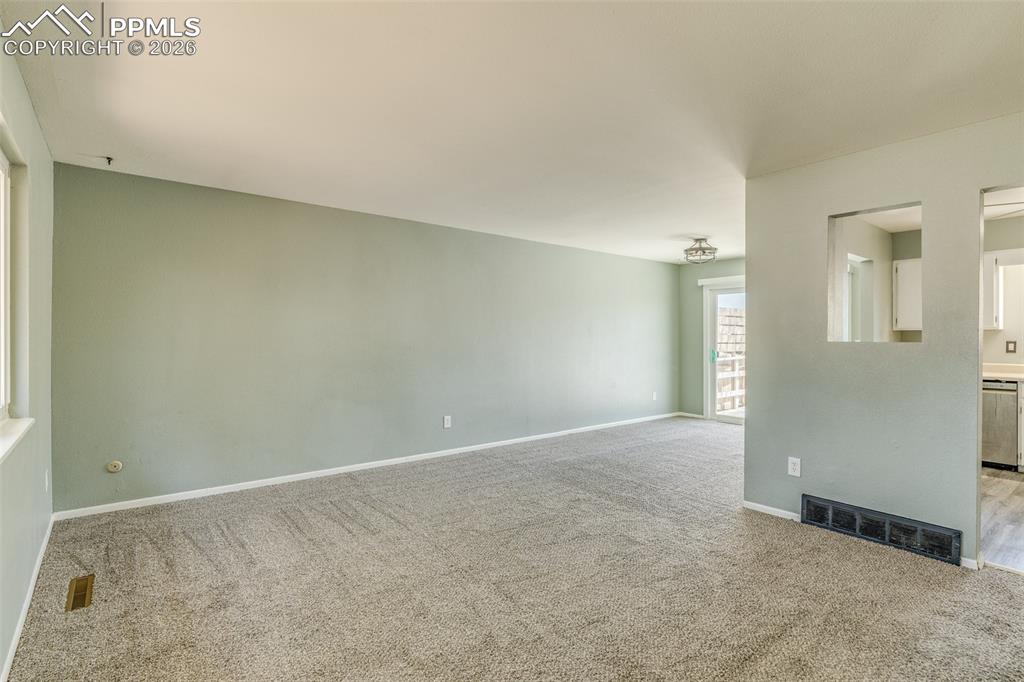 6095 Del Rey Drive Colorado Springs, CO 80918 - Photo 6 of 30