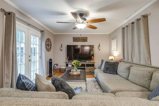 $245,000 | 312 Gardenia Court, Burleson, TX 76028